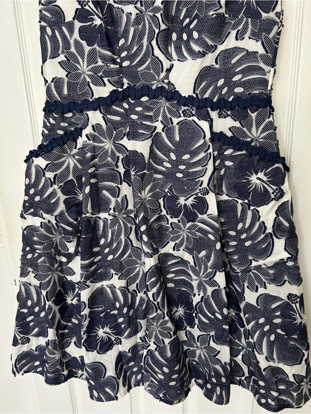 Talbot Runhof Leaf Print Dress - Picture 6 of 12